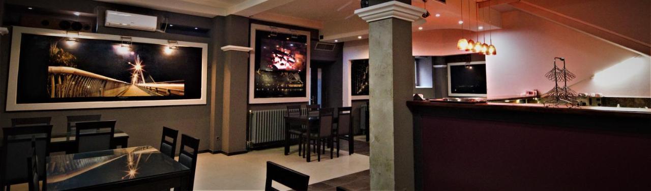 Hotel Ambasador Bitola Exteriör bild